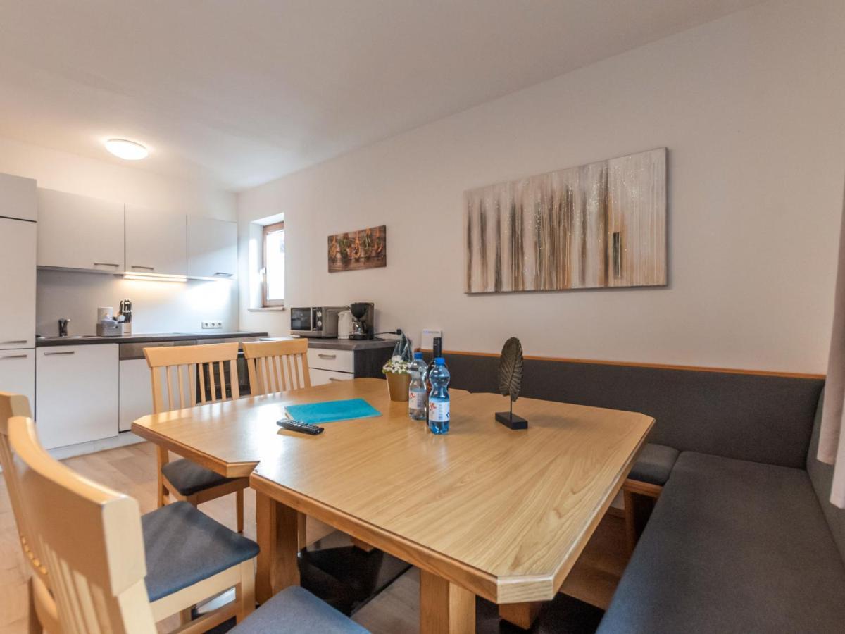 Apartment Alpenchalets - Zse204 By Interhome Zell am See