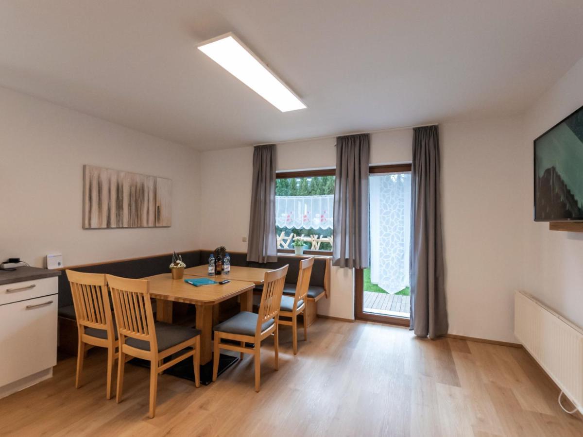 Apartment Alpenchalets - Zse204 By Interhome Zell am See