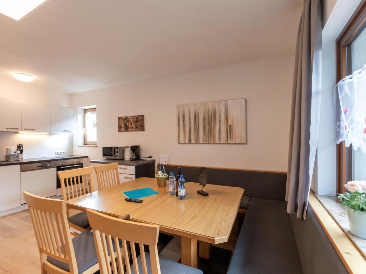 Apartment Alpenchalets - Zse204 By Interhome Zell am See
