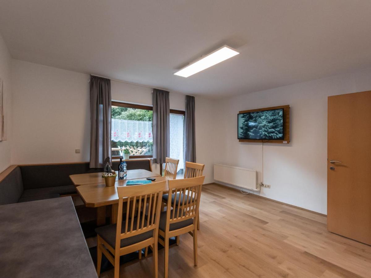 Apartment Alpenchalets - Zse204 By Interhome Zell am See
